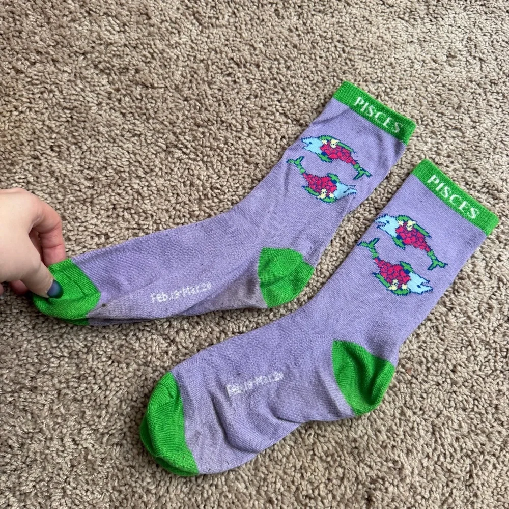 Y2K Pisces socks